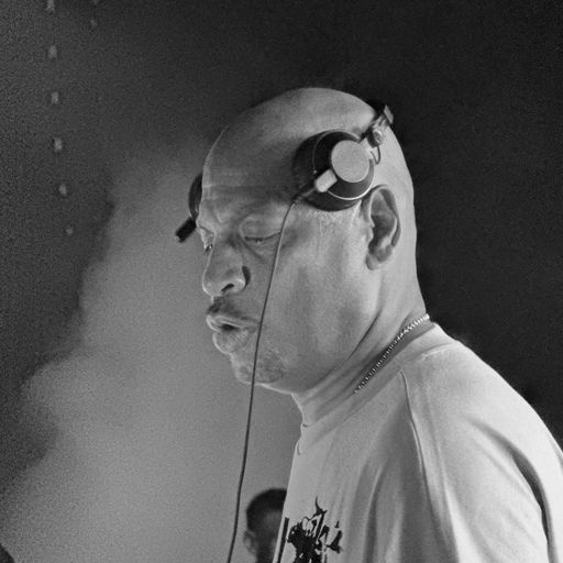 Dennis Ferrer